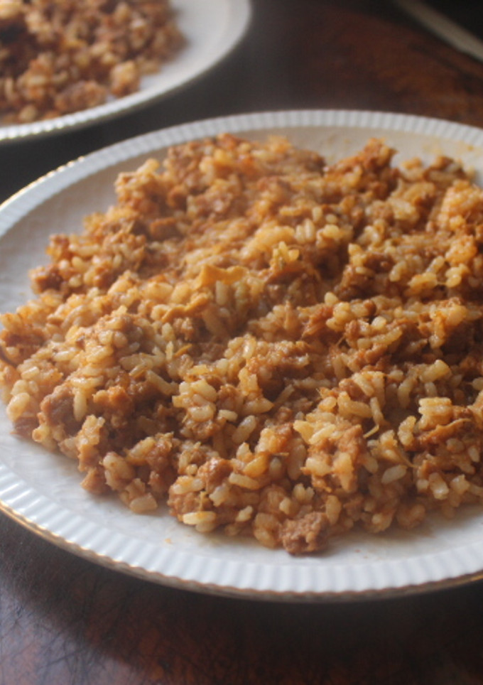 Una foto de Arroz al microondas con carne picada