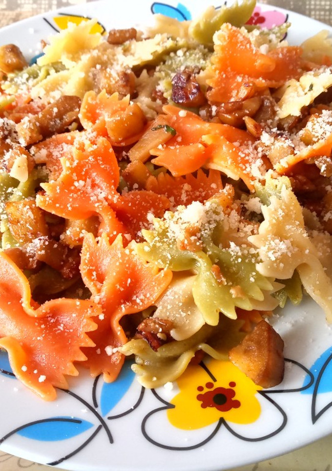 Una foto de Pasta con berenjenas a la hierbabuena