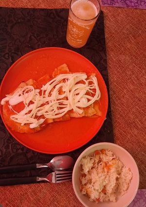 A picture of Simple Entomatadas with Homemade Tortillas.