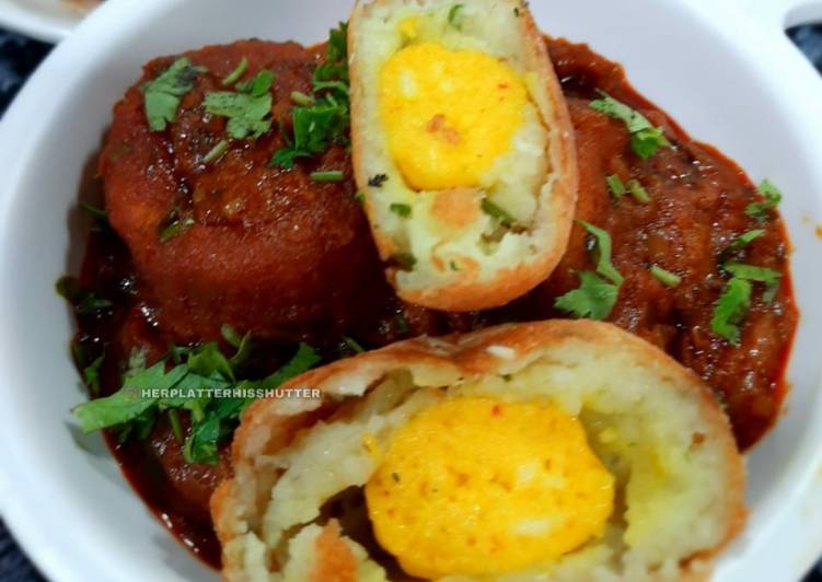 Get Lunch of VEG EGG / EGGLESS EGG CURRY