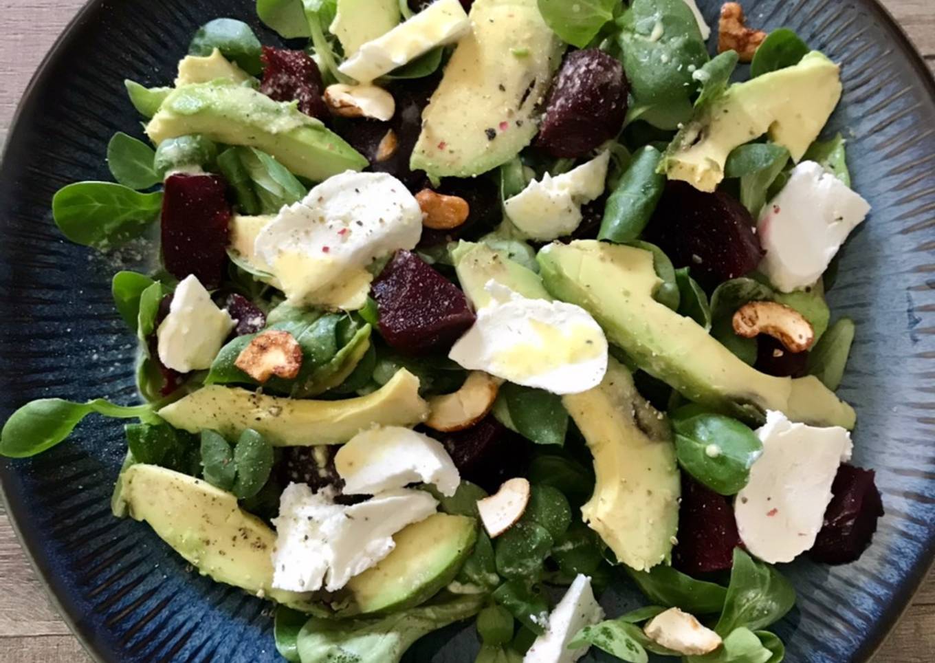 Step-by-Step Guide to Make Ultimate Salade de betteraves-mache-avocat-chèvre