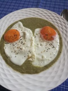 Sóska tojással recept fotója