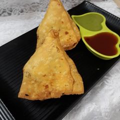 Kolkata style Singara(matar cauliflower samosa) A picture of Kolkata style Singara(matar cauliflower samosa).