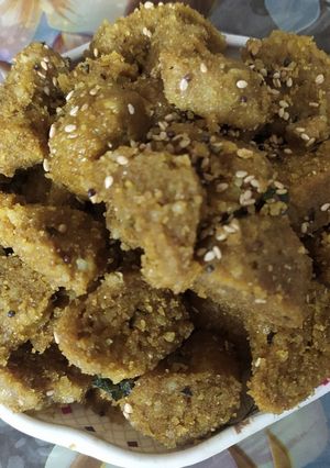 રાઈસ મુઠીયા (Rice Muthiya Recipe In Gujarati) રેસીપી મુખ્ય ફોટો