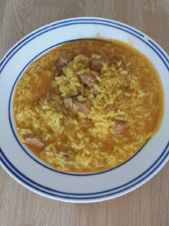 Una foto de Arroz con carne
