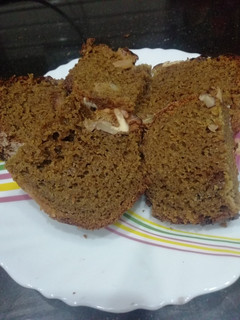 A picture of Coffee & Walnut cake.