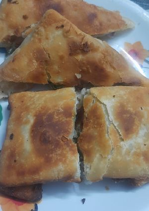 এগ মোগলাই পরোটা(egg mughlai paratha recipe in Bengali) রেসিপির প্রধান ছবি