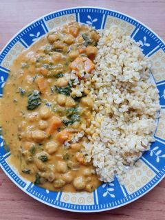 Csicseriborsós-édesburgonyás- spenótos ragu recept fotója