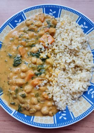 Csicseriborsós-édesburgonyás- spenótos ragu recept fotója