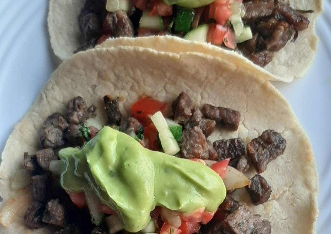Tacos de carnita de res