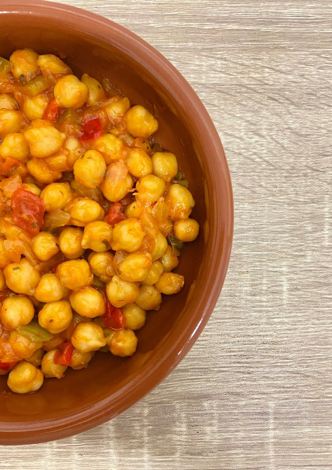 Una foto de Garbanzos con tomate Sabor Cookpad