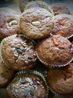 Una foto de Muffins versátiles, misma masa muchos ingredientes