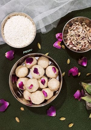 तिल बुग्गा (Til bugga recipe in Hindi) रेसिपी मुख्य फोटो