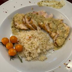 A picture of Lemon Garlic Butter Sauce.