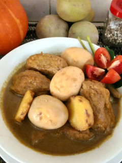 Foto resep Semur telur dan tahu bakso