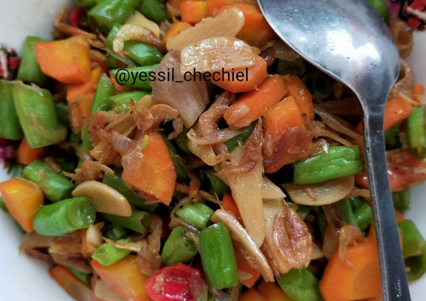 Oseng Buncis Wortel Udang Rebon