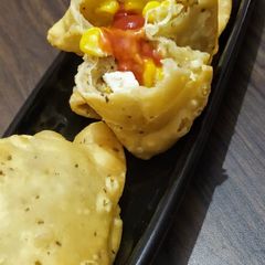 Corn cheese Samosa A picture of Corn cheese Samosa.