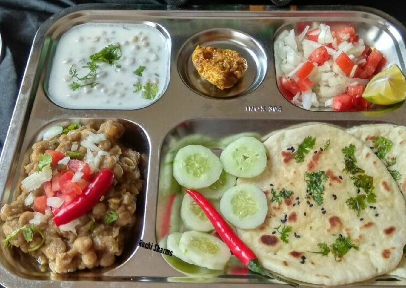 Matar Kulcha