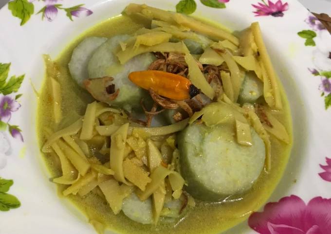 Bagaimana Menyiapkan Rebung masak kuning Anti Gagal