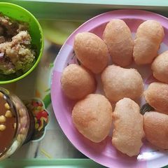 Pani Puri A picture of Pani Puri.