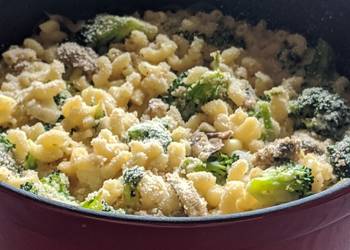 How to Recipe Delicious Broccoli mushroom cheddar mac and cheese