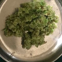 A picture of Green chilli chutney Thetcha.