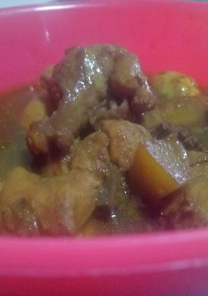 Foto resep Semur ayam kentang telur puyuh super simple