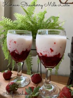 Foto resep Korean Strawberry Milk Latte