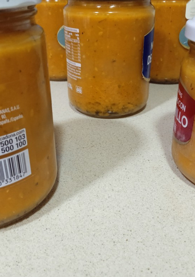 Una foto de Tomate frito en botes