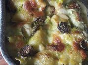 A picture of courgettes in olive oil