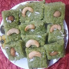 A picture of Matar ki burfi.