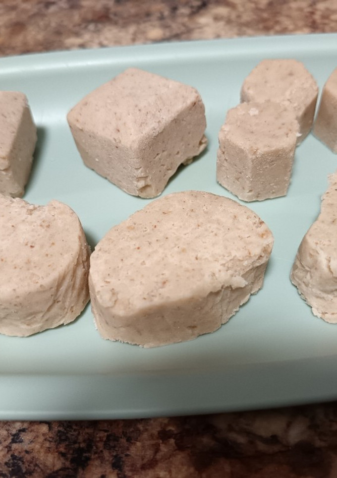 Una foto de Polvorones sin almendra y sin horno