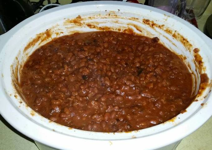 Crockpot Boston Baked Beans