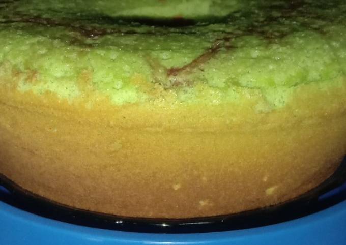 Bolu Pandan