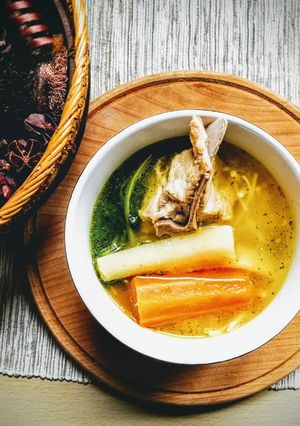 Húsleves karajcsontból recept fotója