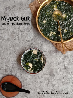 Foto resep Miyeok Guk (Sup Rumput Laut Korea)