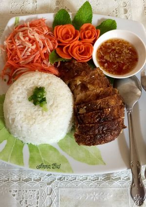 Hình của món Cơm gà nướng mật ong !.