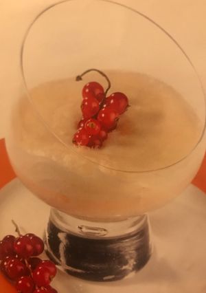Foto principal de Mousse de chocolate blanco