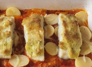 Foto principal de Bacalao al horno con gratinado de all i oli de perejil