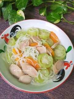 Foto resep Sayur Bening Oyong Wortel dan Soun