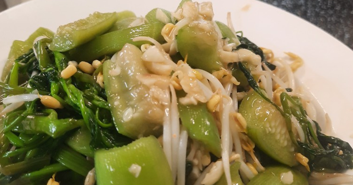 Cách Làm Món Mướp, Rau Muống, Giá đỗ Xào (Món Chay) của Nhà Vân - Cookpad