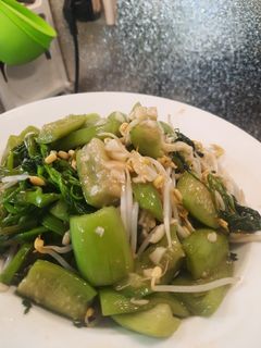 Hình của món Mướp, rau muống, giá đỗ xào (món chay).