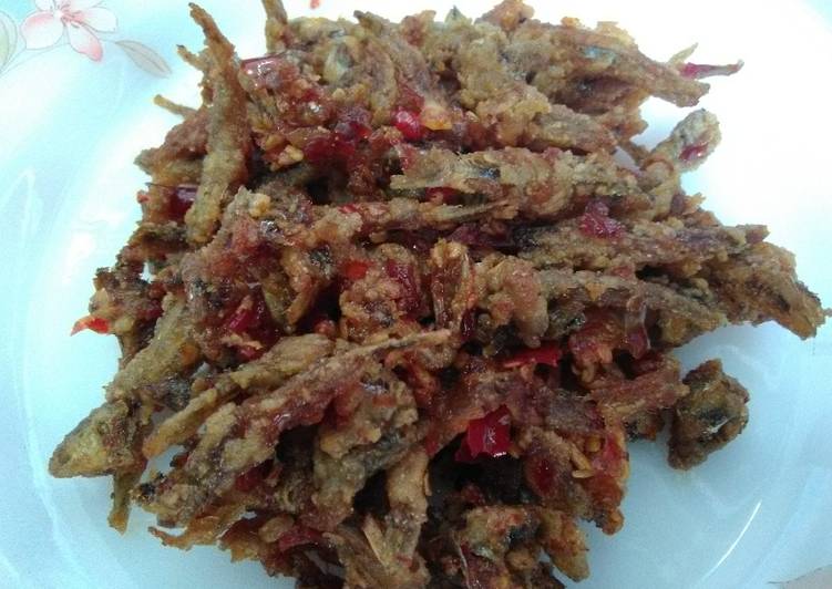 Sambal teri goreng tepung