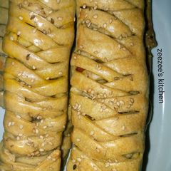 A picture of Chicken bread.