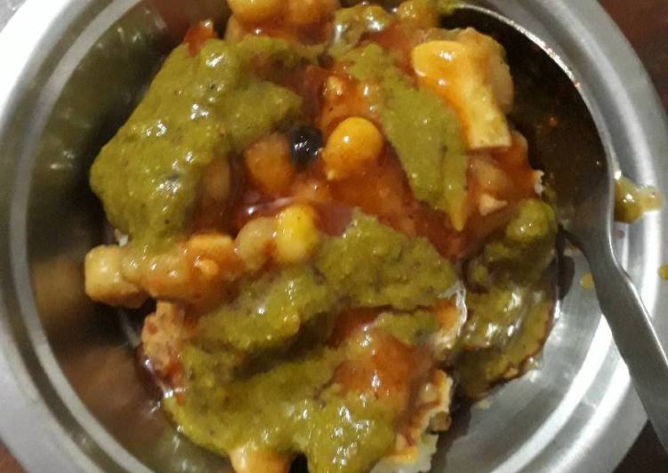 Recipe of Any-night-of-the-week Peas potato Tikki Chat
