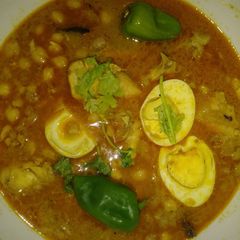 Anday murgh cholay A picture of Anday murgh cholay.