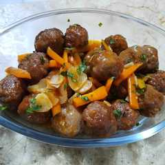 Bola-bola daging asam manis রেসিপির প্রধান ছবি