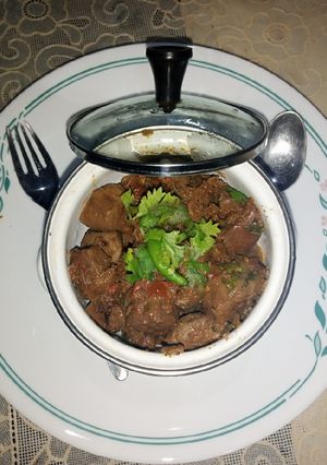 A picture of Kaleji karhai.