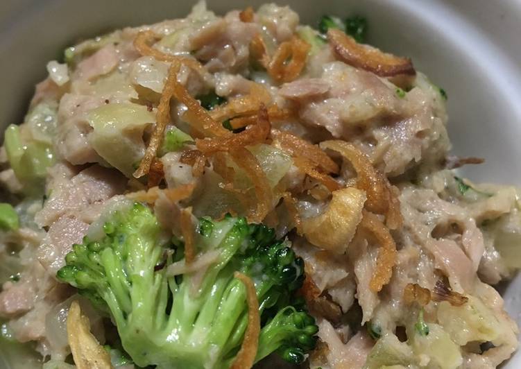 Langkah Mudah untuk Menyiapkan Creamy tuna brokoli Anti Gagal