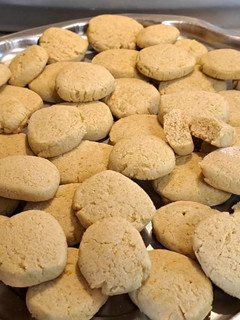Una foto de Galletitas de mandarina sin tacc